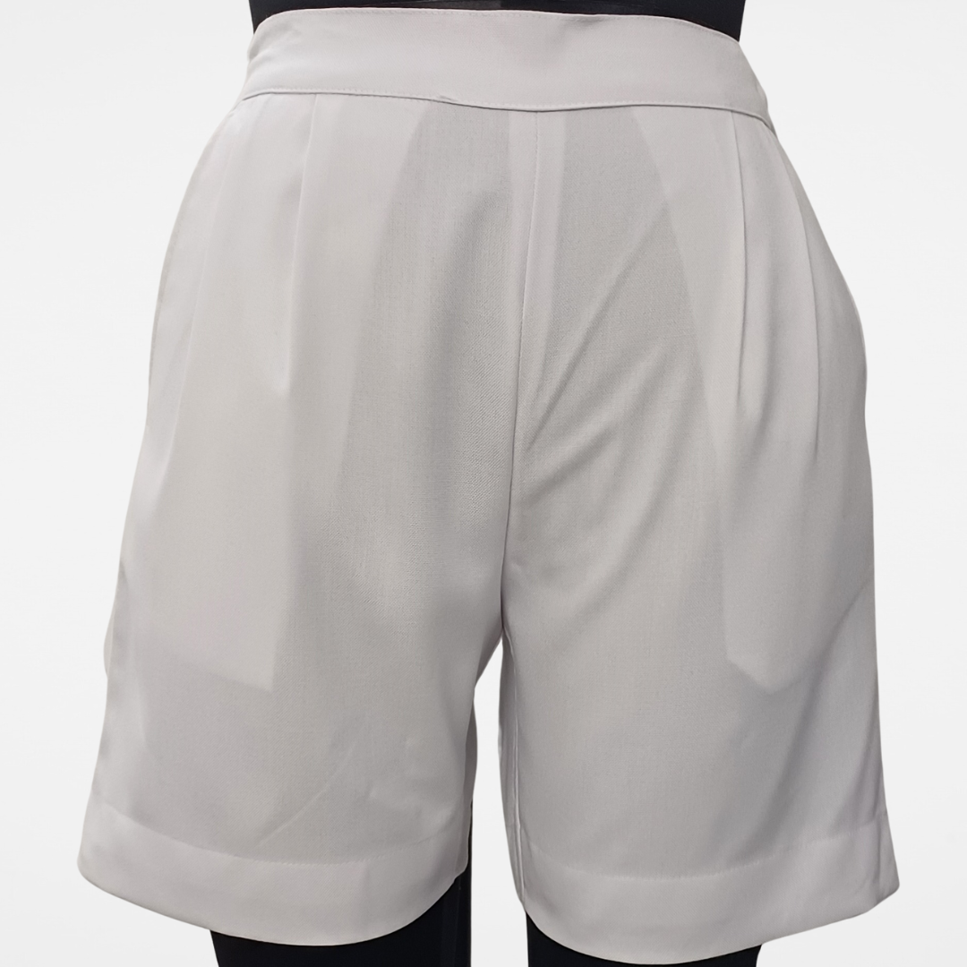 SISHYA GIRLS SPUN SHORTS - WHITE